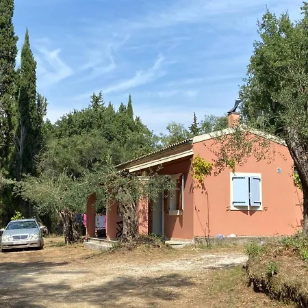The House That Dreams... * Perama
